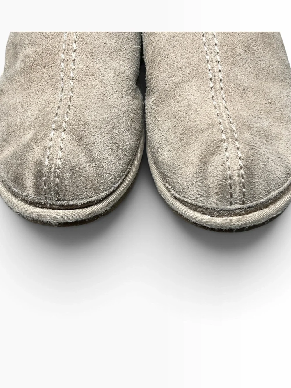 Koolaburra by Ugg Burree tan suede faux fur lined slippers